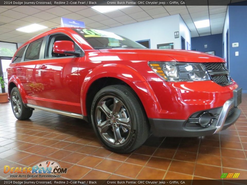Front 3/4 View of 2014 Dodge Journey Crossroad Photo #1