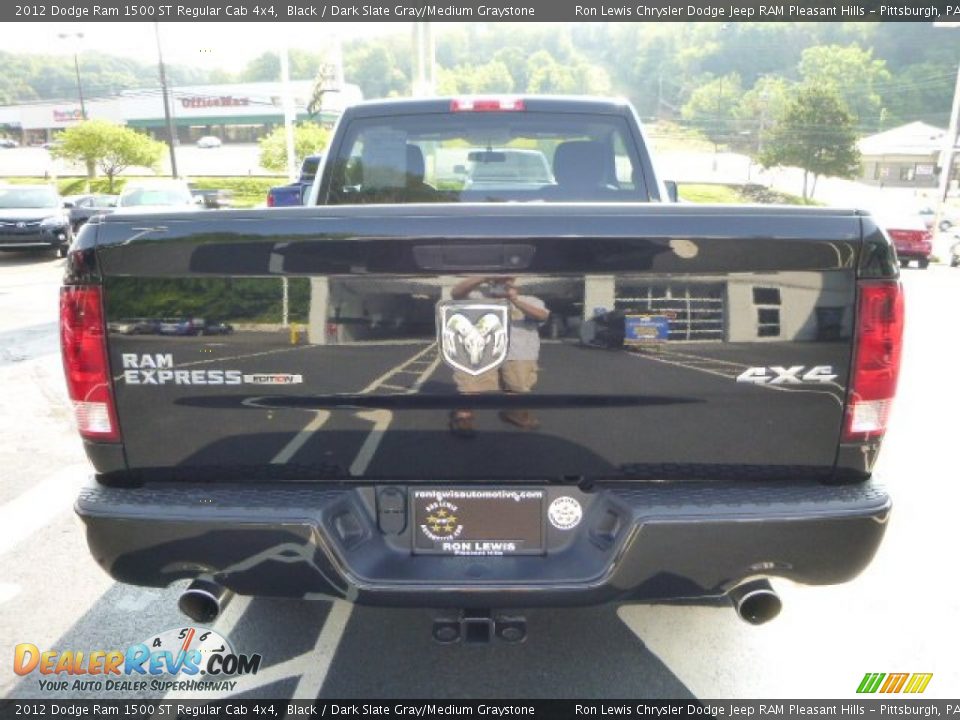 2012 Dodge Ram 1500 ST Regular Cab 4x4 Black / Dark Slate Gray/Medium Graystone Photo #4