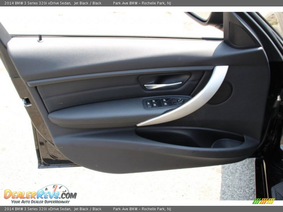 2014 BMW 3 Series 320i xDrive Sedan Jet Black / Black Photo #8
