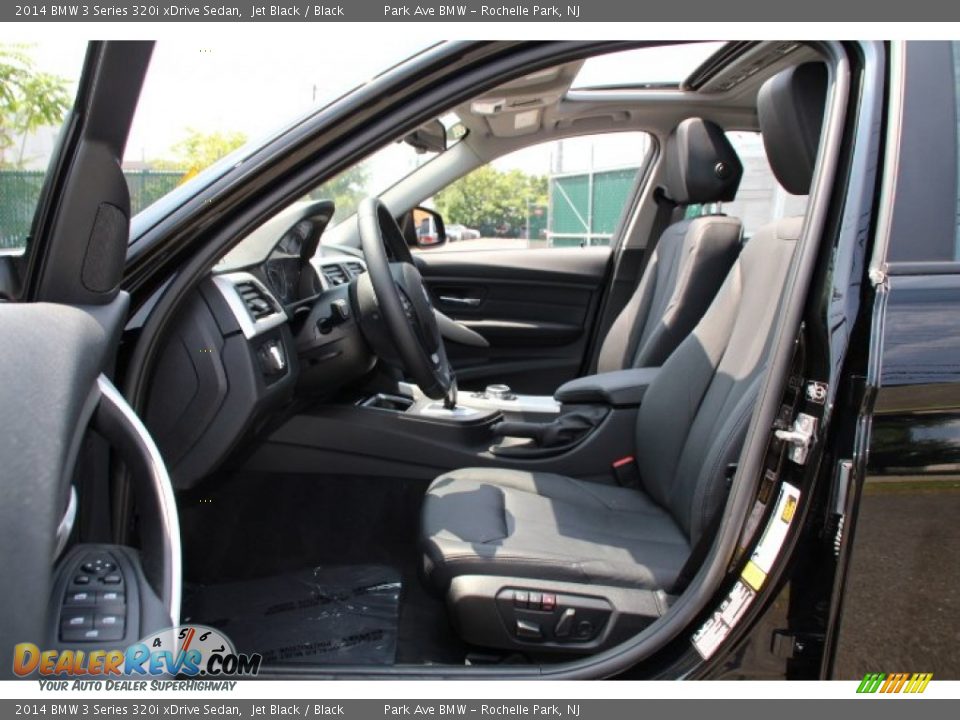 2014 BMW 3 Series 320i xDrive Sedan Jet Black / Black Photo #10