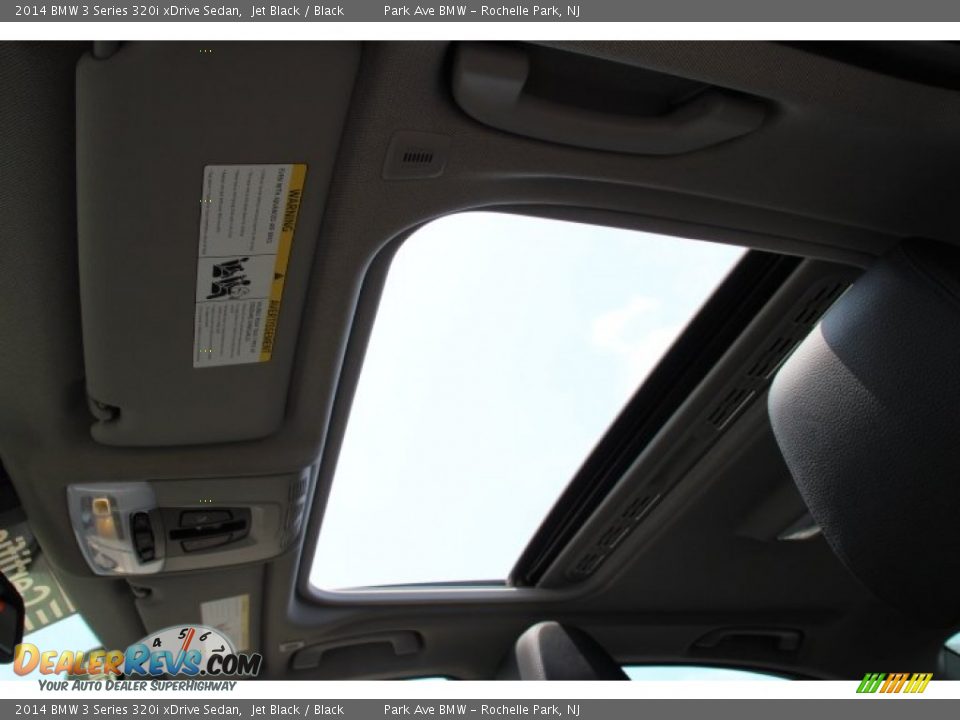 2014 BMW 3 Series 320i xDrive Sedan Jet Black / Black Photo #12