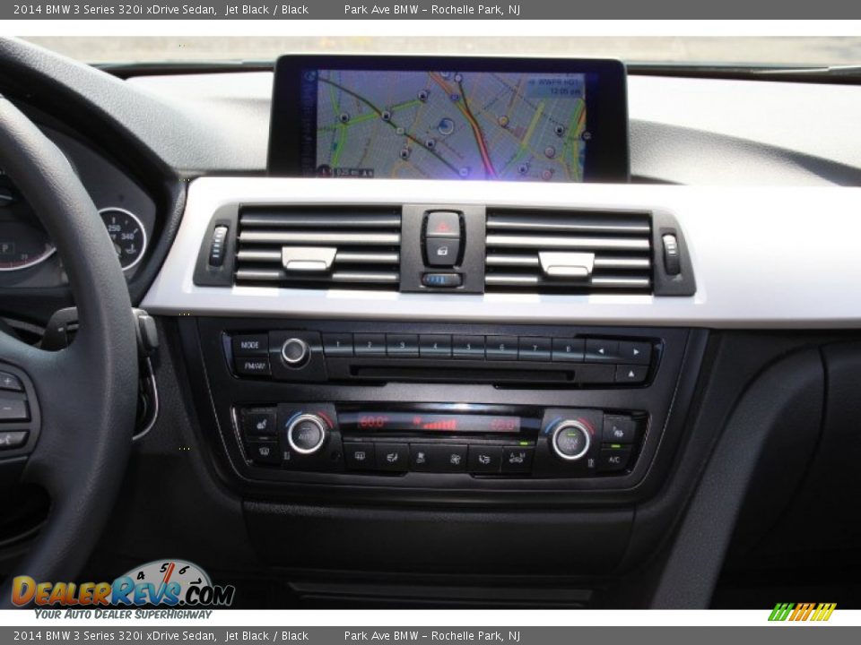 2014 BMW 3 Series 320i xDrive Sedan Jet Black / Black Photo #14