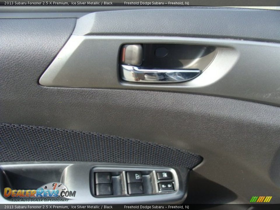 2013 Subaru Forester 2.5 X Premium Ice Silver Metallic / Black Photo #13