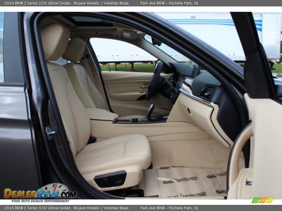 2014 BMW 3 Series 320i xDrive Sedan Mojave Metallic / Venetian Beige Photo #26