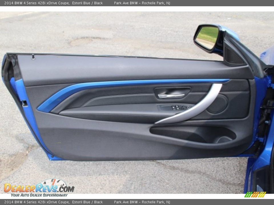 Door Panel of 2014 BMW 4 Series 428i xDrive Coupe Photo #8