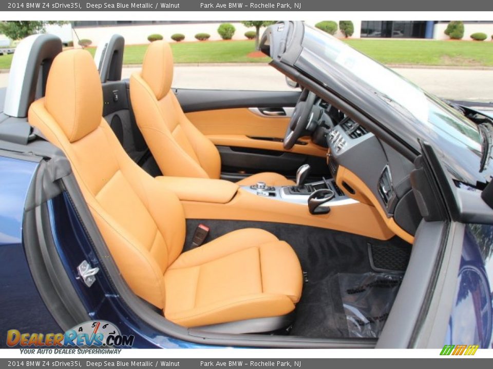 Front Seat of 2014 BMW Z4 sDrive35i Photo #26