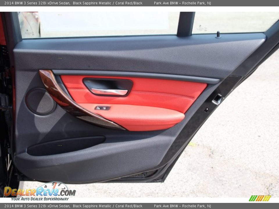 Door Panel of 2014 BMW 3 Series 328i xDrive Sedan Photo #22