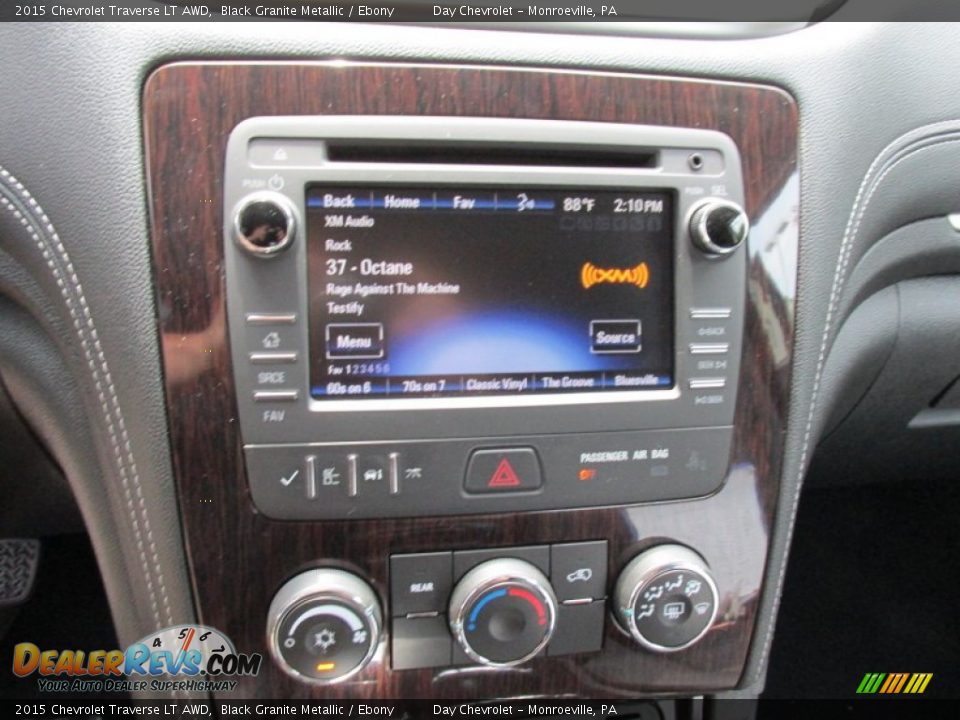 2015 Chevrolet Traverse LT AWD Black Granite Metallic / Ebony Photo #17