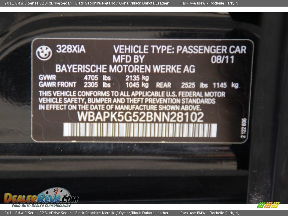 2011 BMW 3 Series 328i xDrive Sedan Black Sapphire Metallic / Oyster/Black Dakota Leather Photo #32