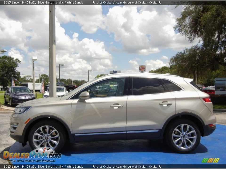 Silver Sand Metallic 2015 Lincoln MKC FWD Photo #2
