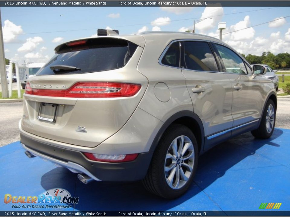 2015 Lincoln MKC FWD Silver Sand Metallic / White Sands Photo #3
