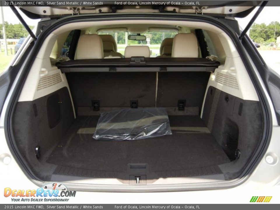 2015 Lincoln MKC FWD Trunk Photo #5