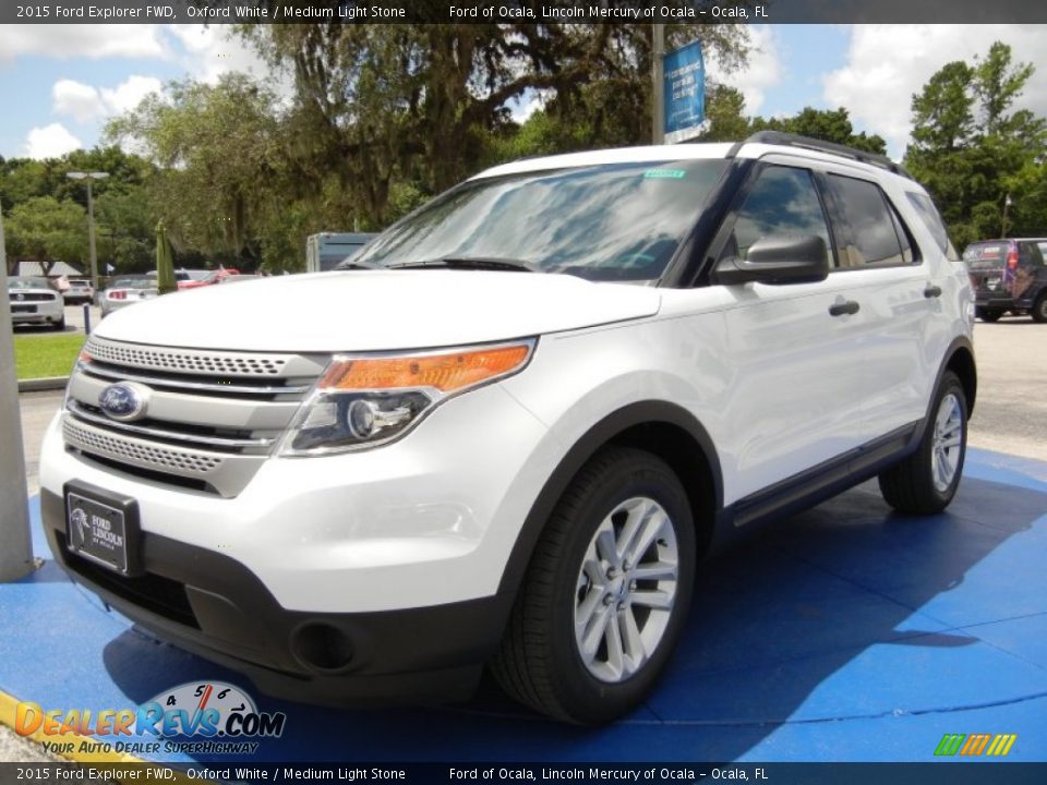 2015 Ford Explorer FWD Oxford White / Medium Light Stone Photo #1