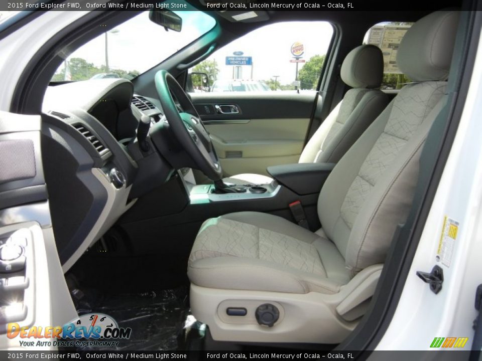 2015 Ford Explorer FWD Oxford White / Medium Light Stone Photo #6