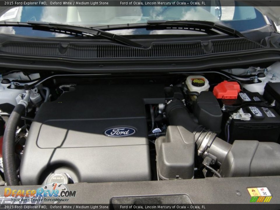 2015 Ford Explorer FWD Oxford White / Medium Light Stone Photo #12