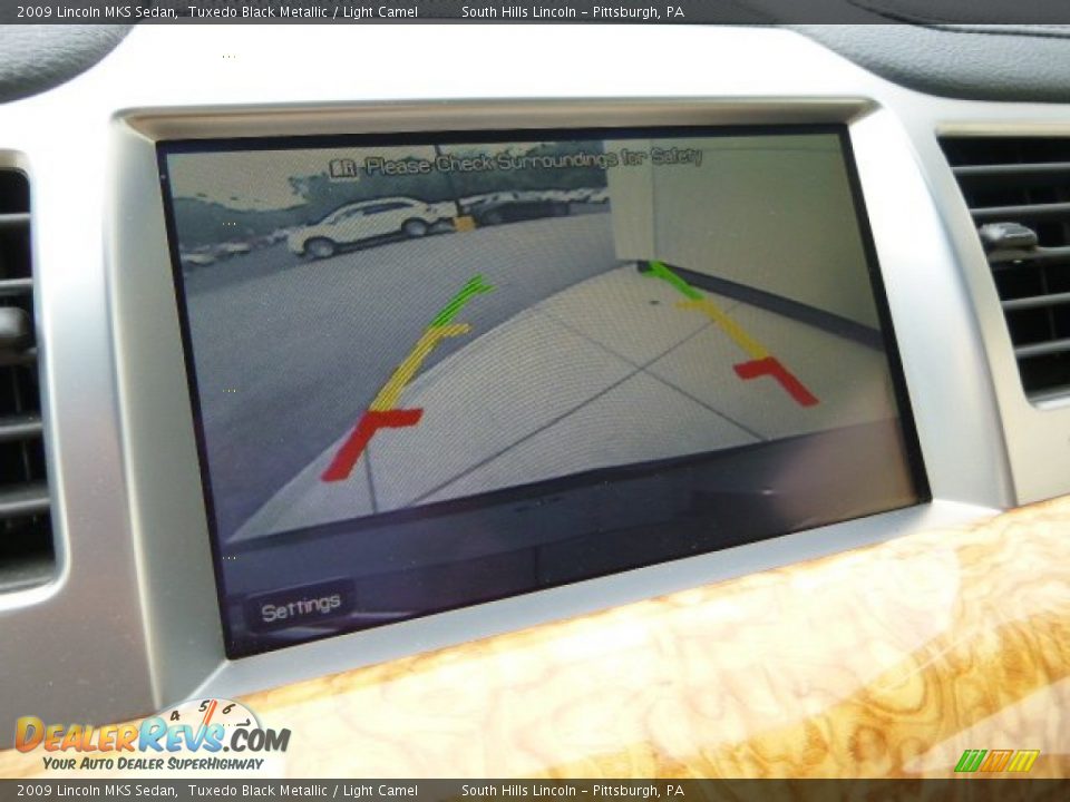 2009 Lincoln MKS Sedan Tuxedo Black Metallic / Light Camel Photo #25