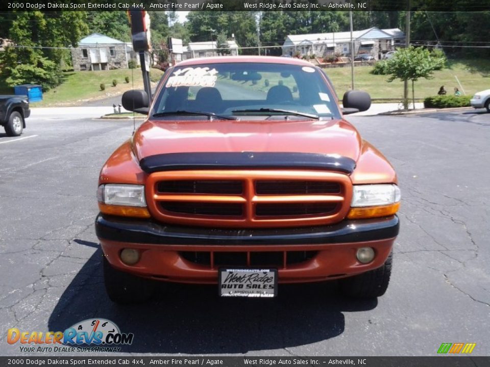 2000 Dodge Dakota Sport Extended Cab 4x4 Amber Fire Pearl / Agate Photo #3