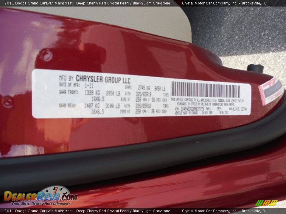 2011 Dodge Grand Caravan Mainstreet Deep Cherry Red Crystal Pearl / Black/Light Graystone Photo #24