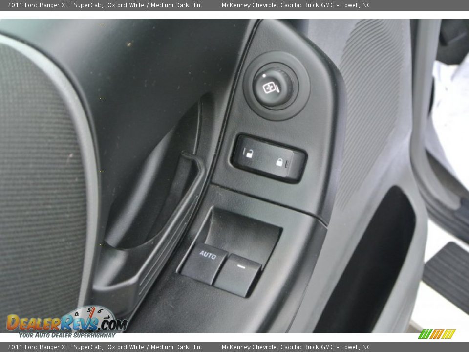2011 Ford Ranger XLT SuperCab Oxford White / Medium Dark Flint Photo #11