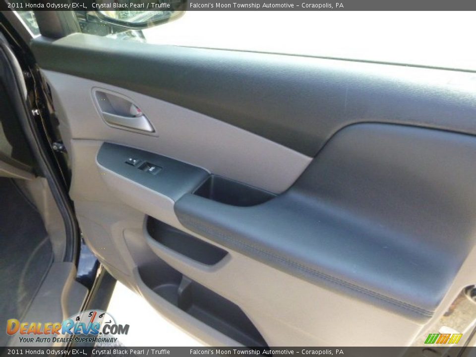 2011 Honda Odyssey EX-L Crystal Black Pearl / Truffle Photo #12