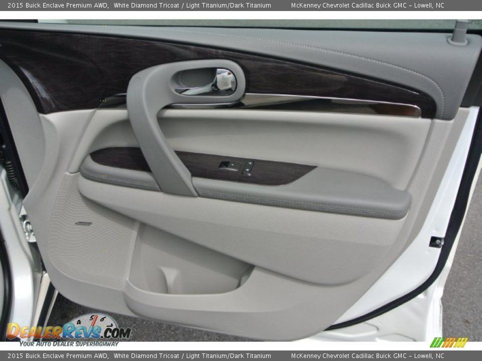 2015 Buick Enclave Premium AWD White Diamond Tricoat / Light Titanium/Dark Titanium Photo #23