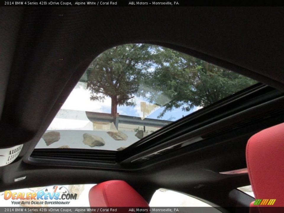 Sunroof of 2014 BMW 4 Series 428i xDrive Coupe Photo #11