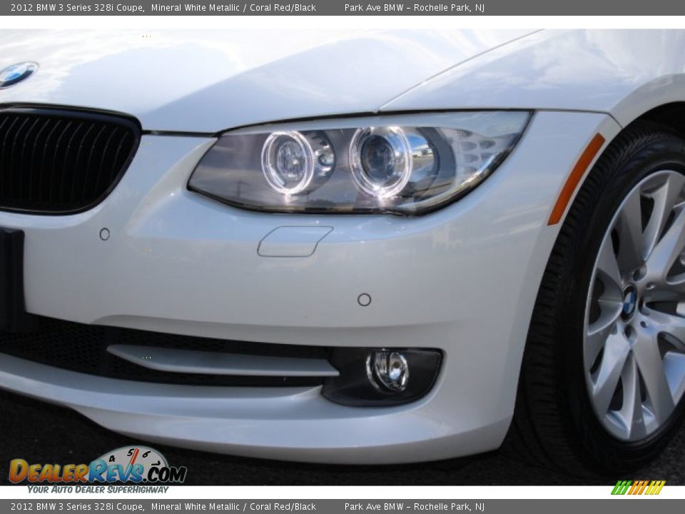 2012 BMW 3 Series 328i Coupe Mineral White Metallic / Coral Red/Black Photo #29
