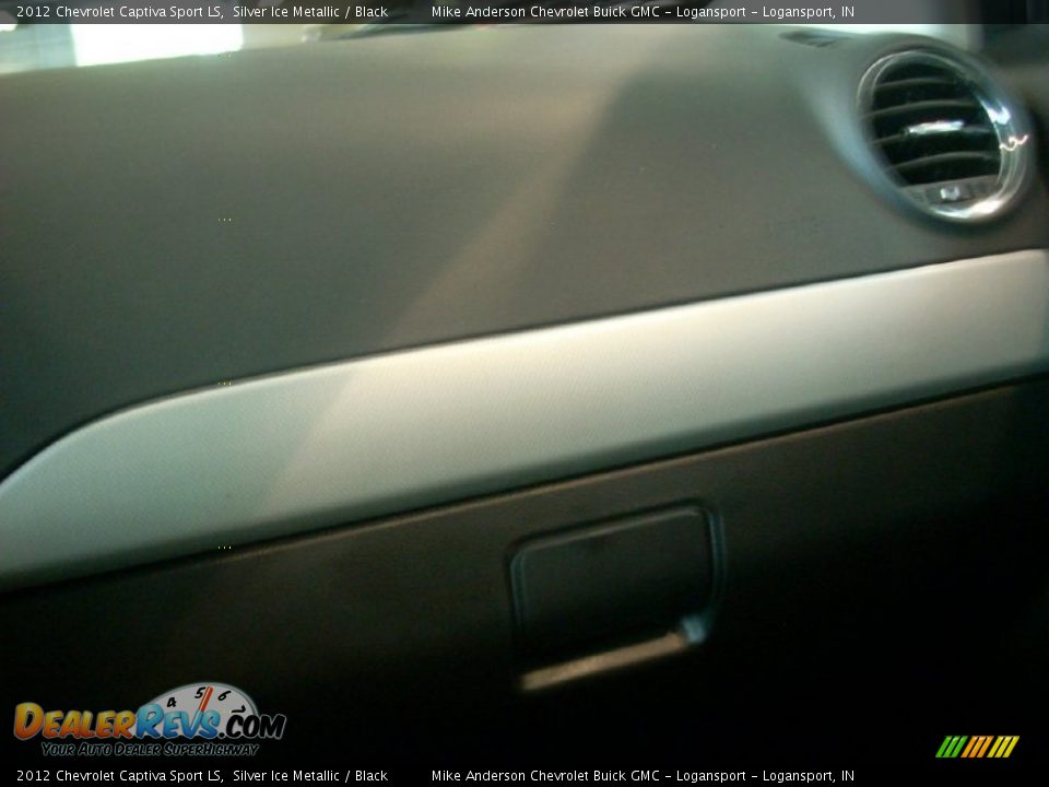 2012 Chevrolet Captiva Sport LS Silver Ice Metallic / Black Photo #19