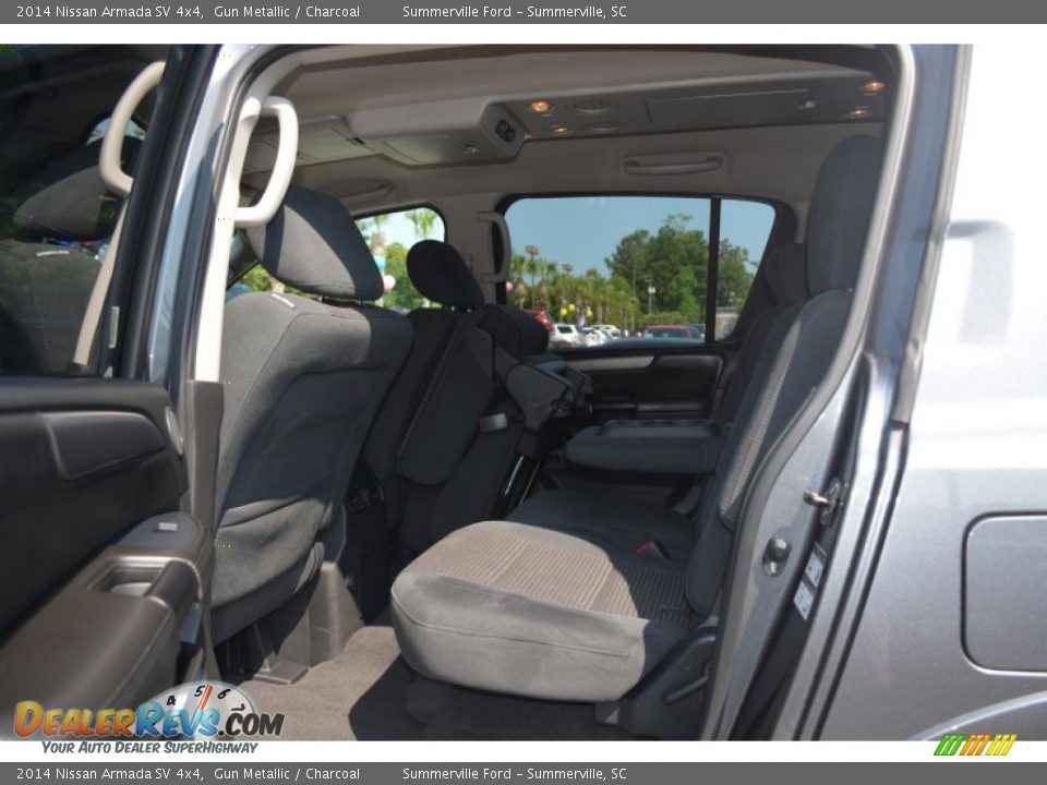 2014 Nissan Armada SV 4x4 Gun Metallic / Charcoal Photo #11