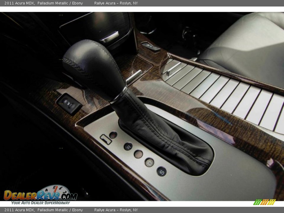 2011 Acura MDX Palladium Metallic / Ebony Photo #17