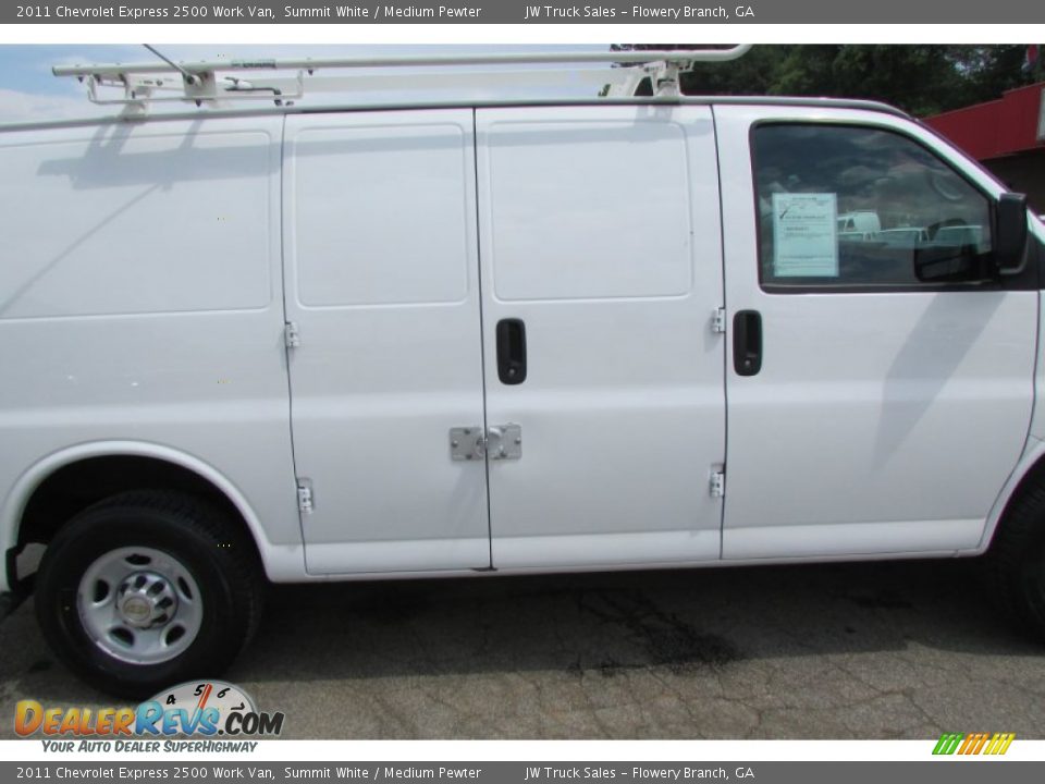 2011 Chevrolet Express 2500 Work Van Summit White / Medium Pewter Photo #9