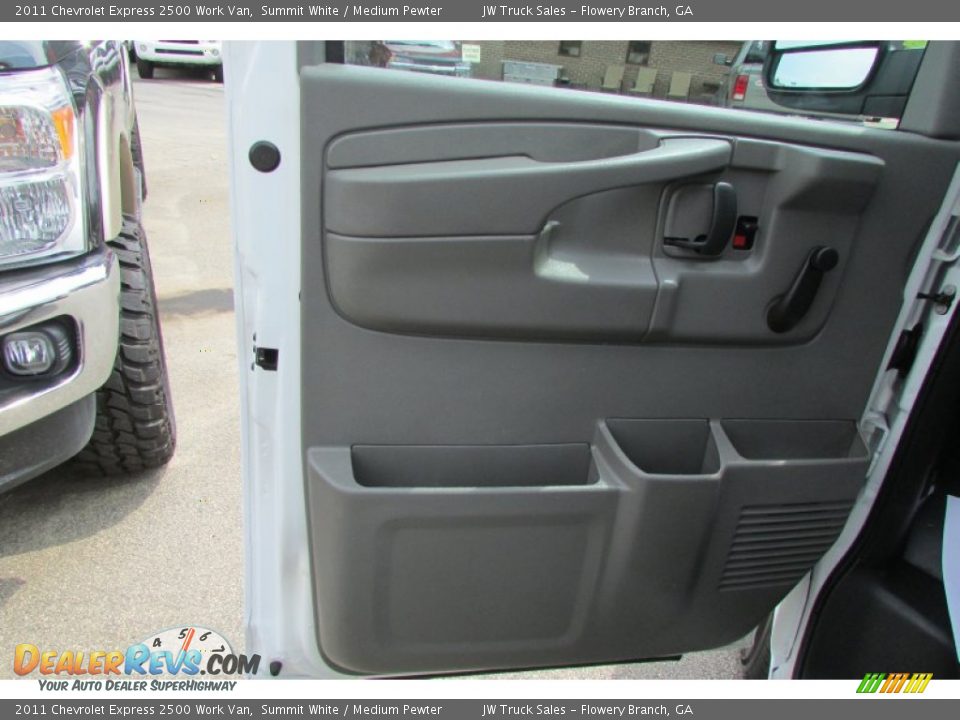 2011 Chevrolet Express 2500 Work Van Summit White / Medium Pewter Photo #34