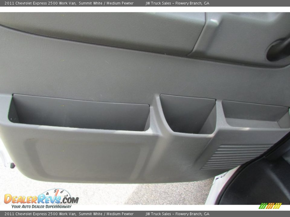 2011 Chevrolet Express 2500 Work Van Summit White / Medium Pewter Photo #35
