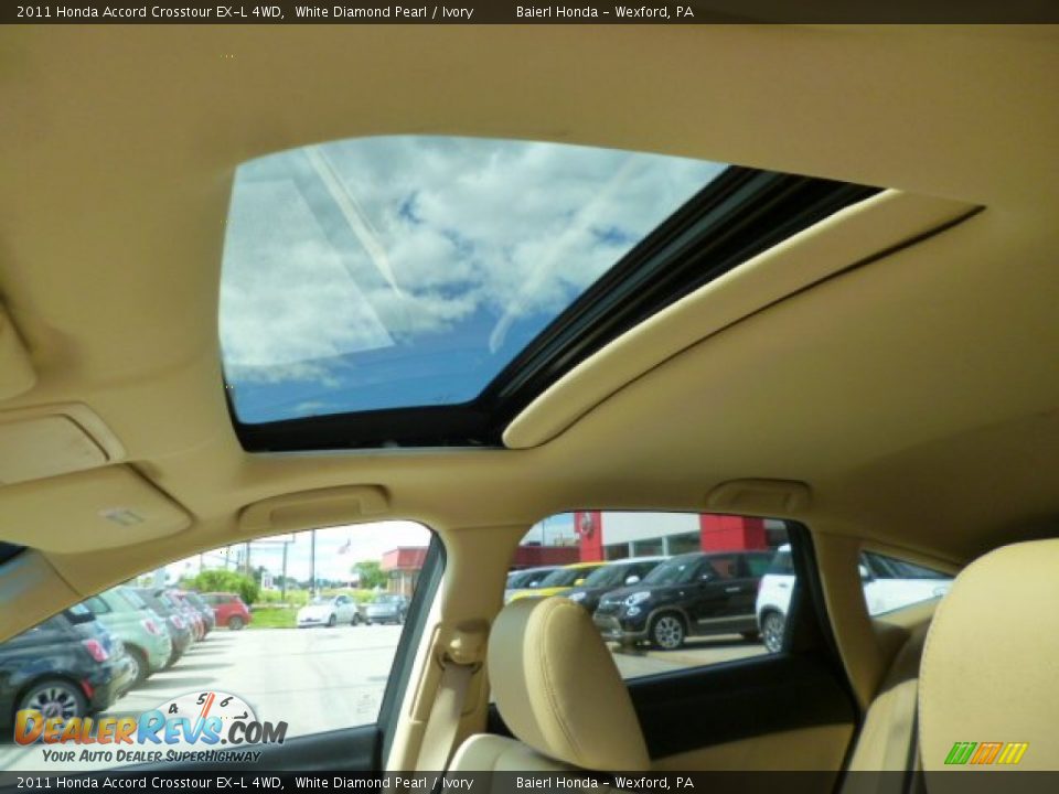 2011 Honda Accord Crosstour EX-L 4WD White Diamond Pearl / Ivory Photo #15