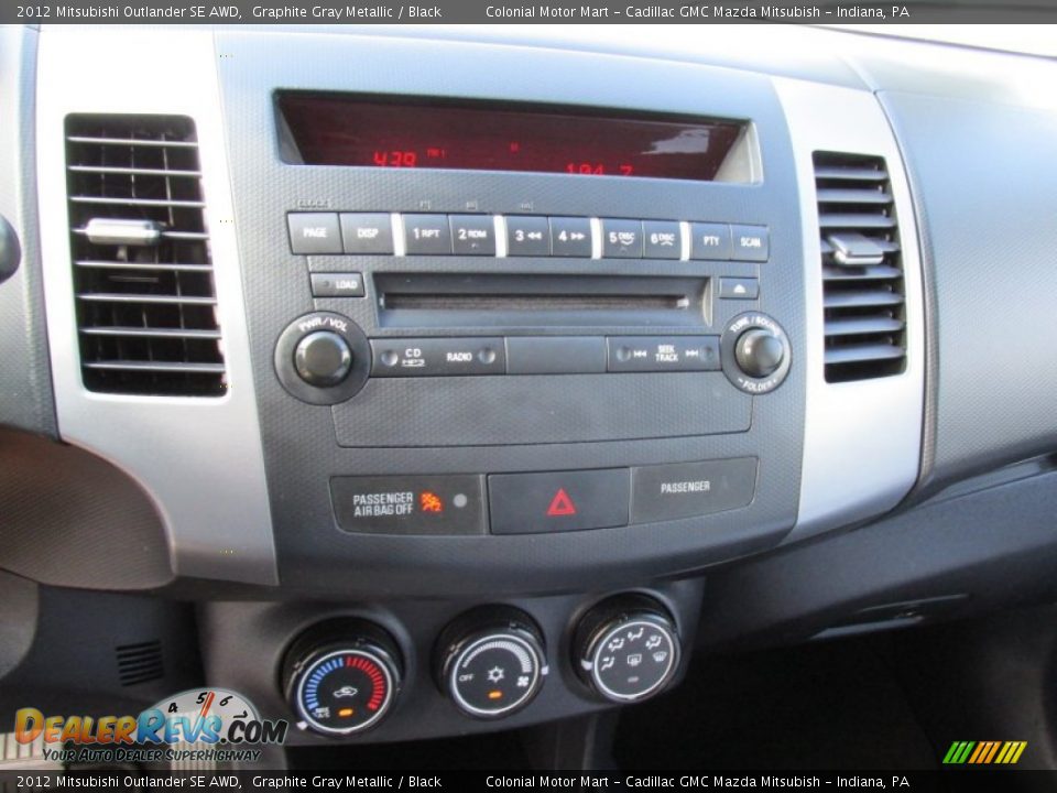 Controls of 2012 Mitsubishi Outlander SE AWD Photo #18