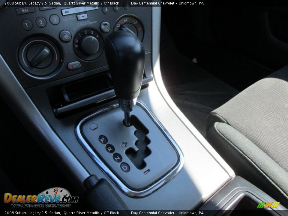 2008 Subaru Legacy 2.5i Sedan Quartz Silver Metallic / Off Black Photo #16