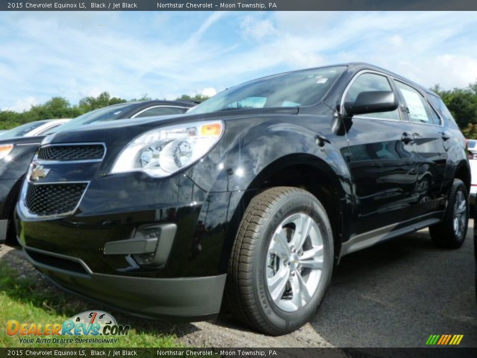 Front 3/4 View of 2015 Chevrolet Equinox LS Photo #1