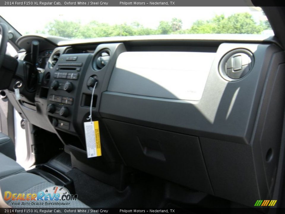 2014 Ford F150 XL Regular Cab Oxford White / Steel Grey Photo #17