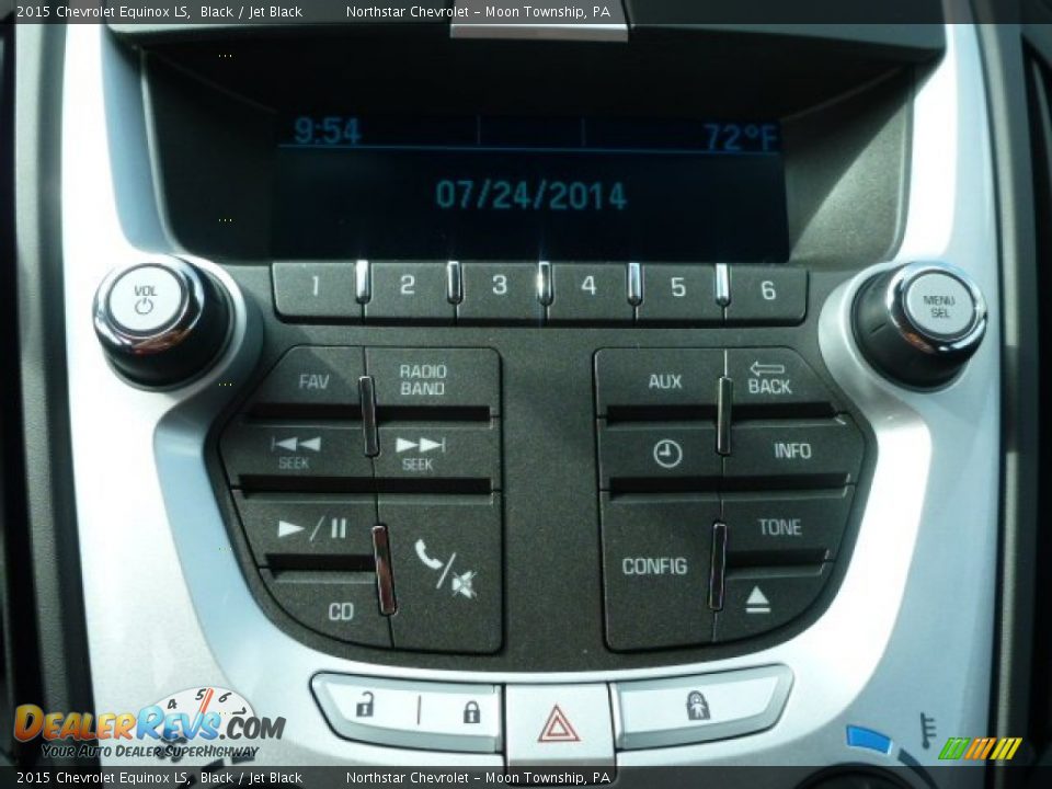Controls of 2015 Chevrolet Equinox LS Photo #18