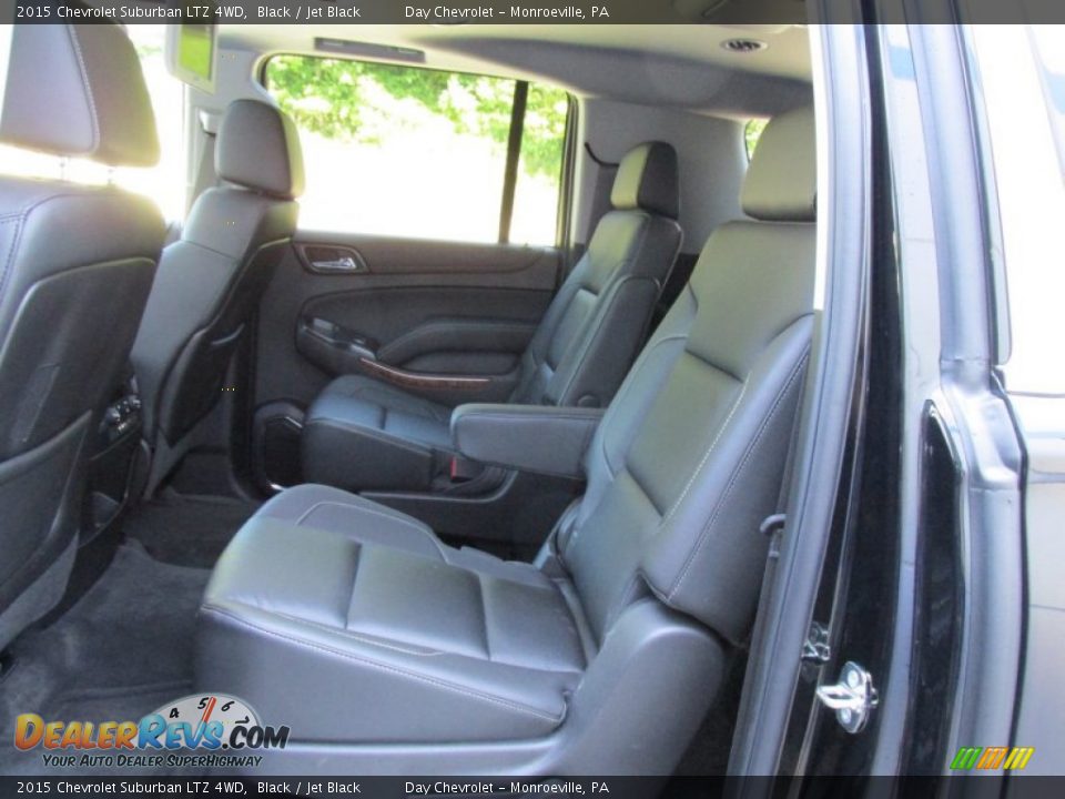 2015 Chevrolet Suburban LTZ 4WD Black / Jet Black Photo #12