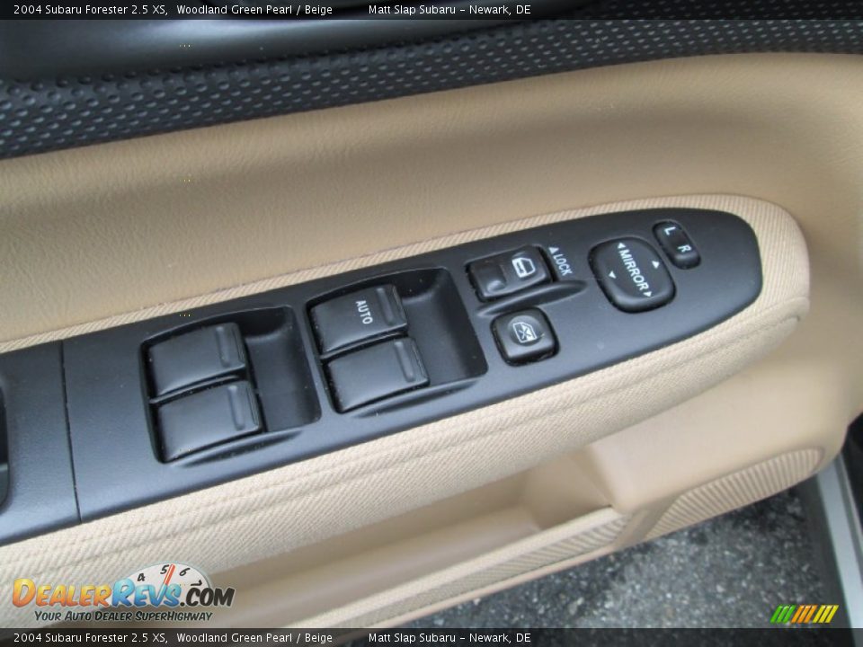 2004 Subaru Forester 2.5 XS Woodland Green Pearl / Beige Photo #13