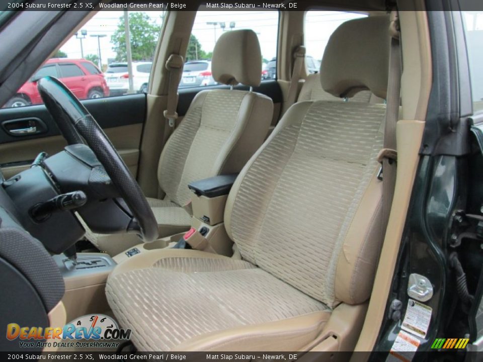 Front Seat of 2004 Subaru Forester 2.5 XS Photo #14