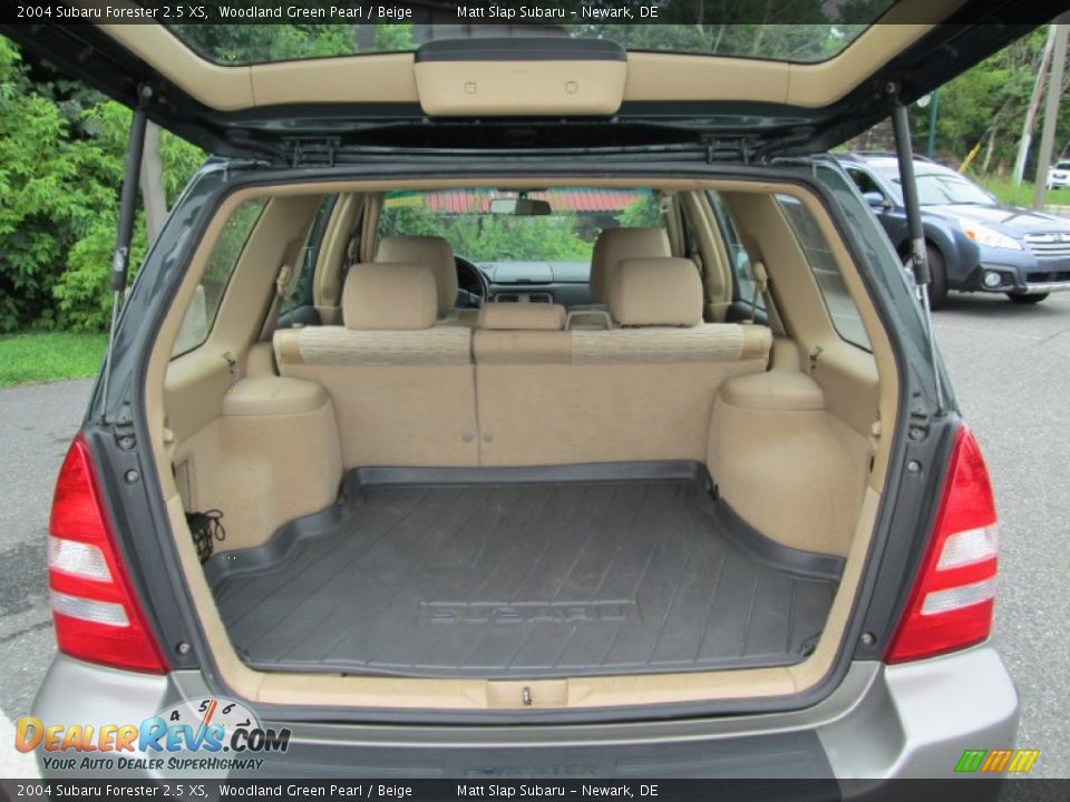 2004 Subaru Forester 2.5 XS Trunk Photo #19