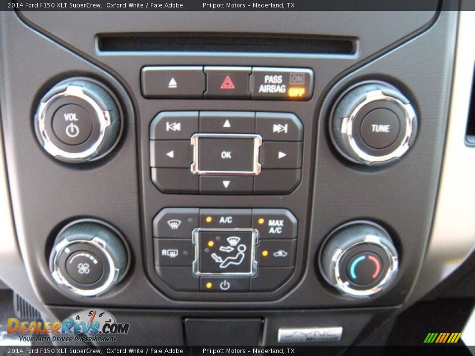 2014 Ford F150 XLT SuperCrew Oxford White / Pale Adobe Photo #31