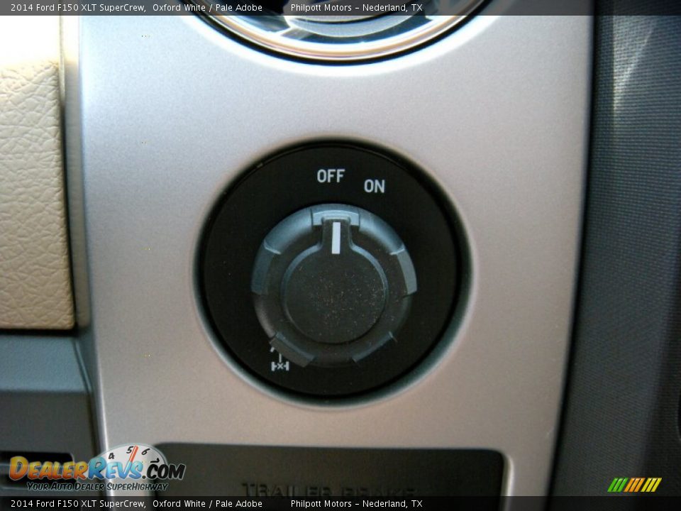 2014 Ford F150 XLT SuperCrew Oxford White / Pale Adobe Photo #32