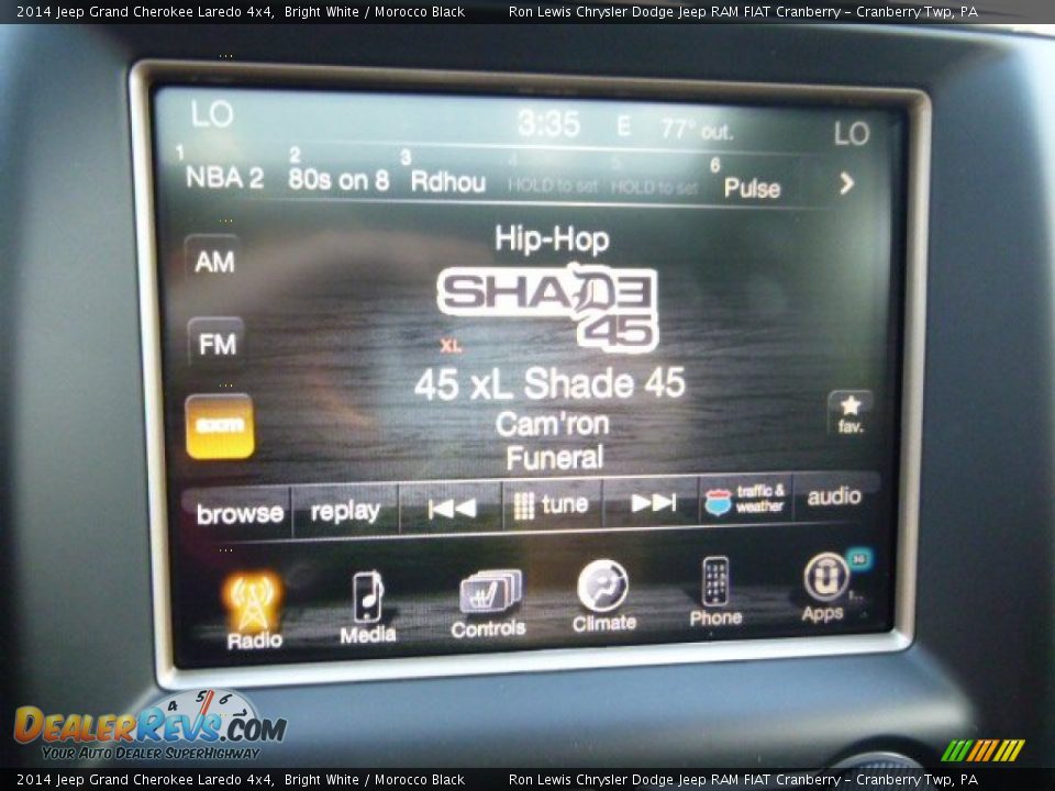 2014 Jeep Grand Cherokee Laredo 4x4 Bright White / Morocco Black Photo #16