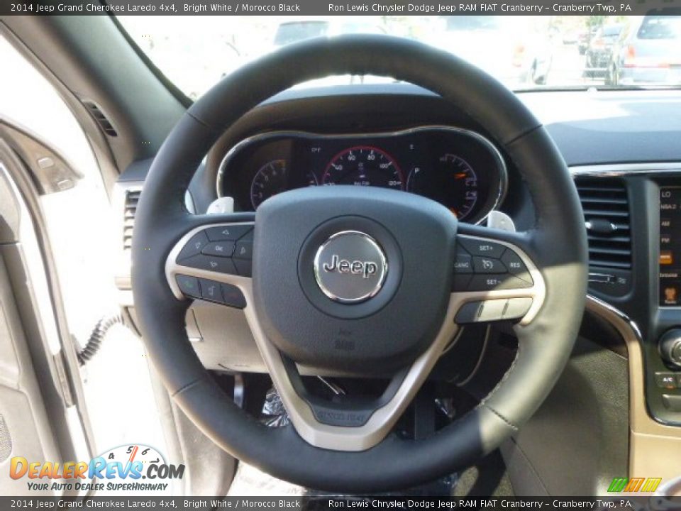 2014 Jeep Grand Cherokee Laredo 4x4 Bright White / Morocco Black Photo #19