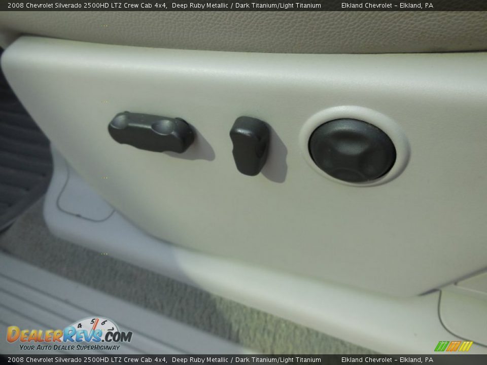 2008 Chevrolet Silverado 2500HD LTZ Crew Cab 4x4 Deep Ruby Metallic / Dark Titanium/Light Titanium Photo #28