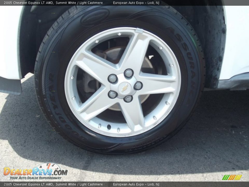 2005 Chevrolet Equinox LT AWD Summit White / Light Cashmere Photo #35
