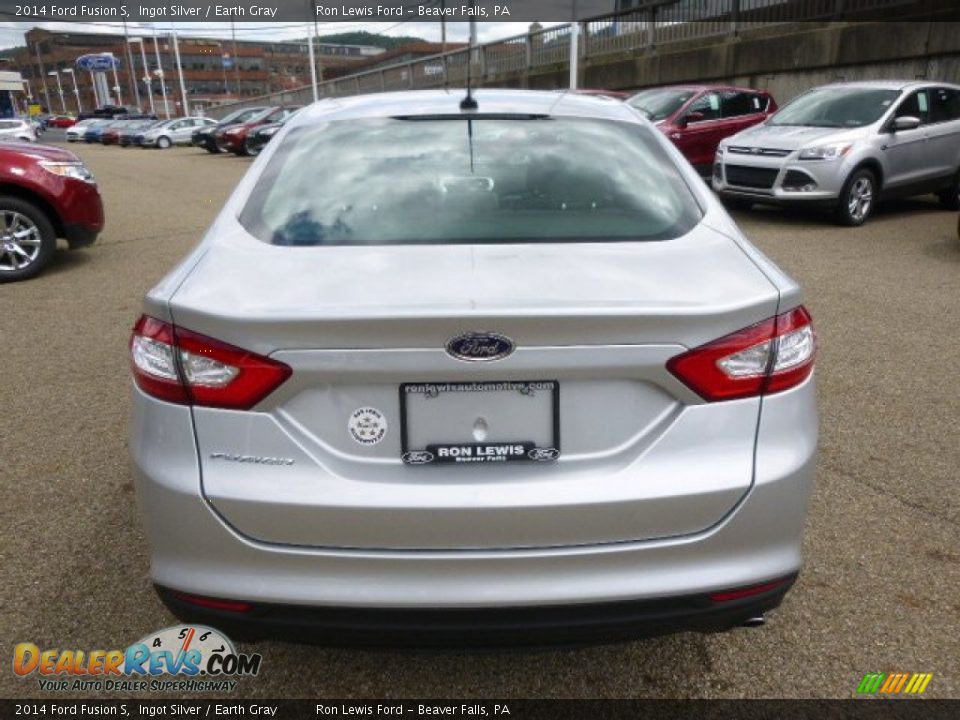 2014 Ford Fusion S Ingot Silver / Earth Gray Photo #7